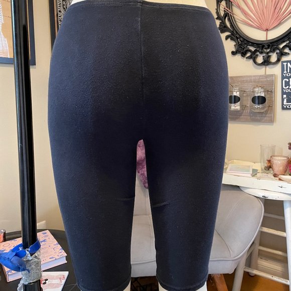 BP. Classic Biker Shorts Black - Picture 2 of 9